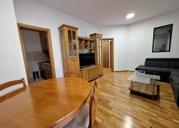 Apartament Plazma *
